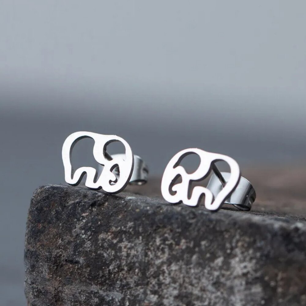 Elephant Earrings (141)